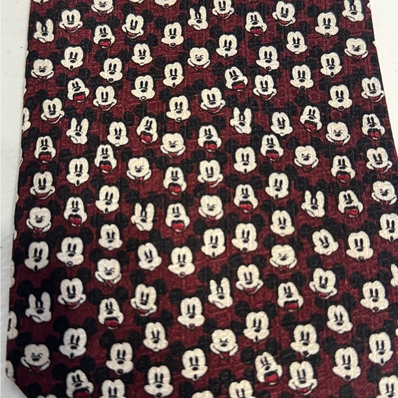 Disney Mickey Mouse Patterned Tie Maroon - Picture 3 of 4